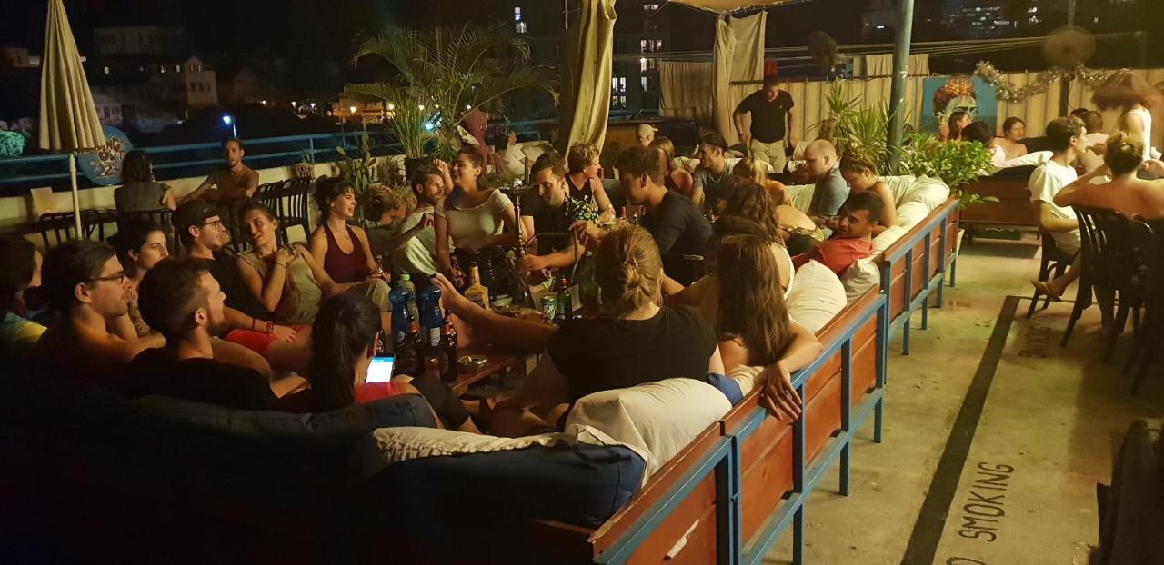 Florentine Backpackers Hostel - Ages 18-55 Tel Aviv Exterior foto