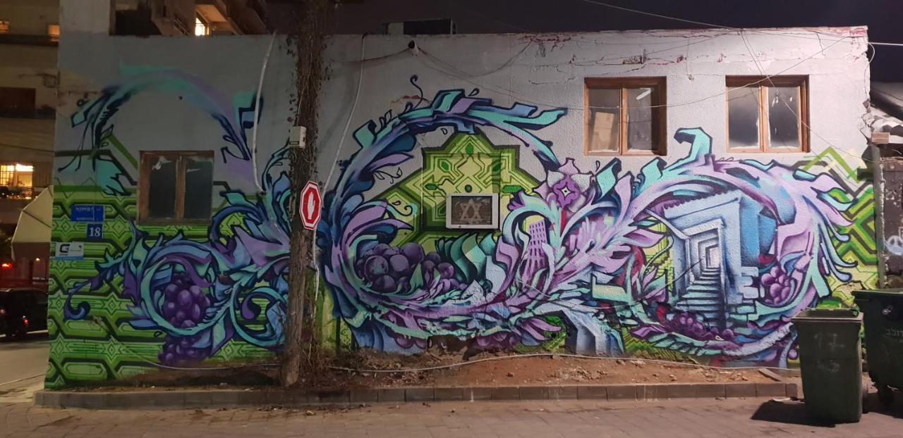 Florentine Backpackers Hostel - Ages 18-55 Tel Aviv Exterior foto